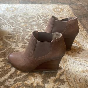Wedge booties